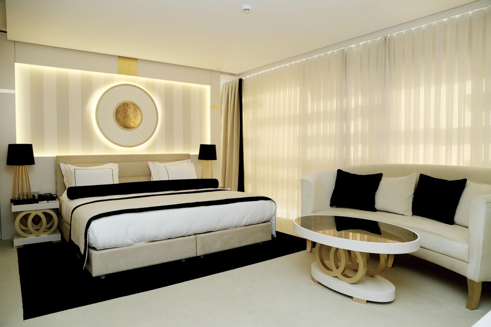 Отель Ramada & Sisli