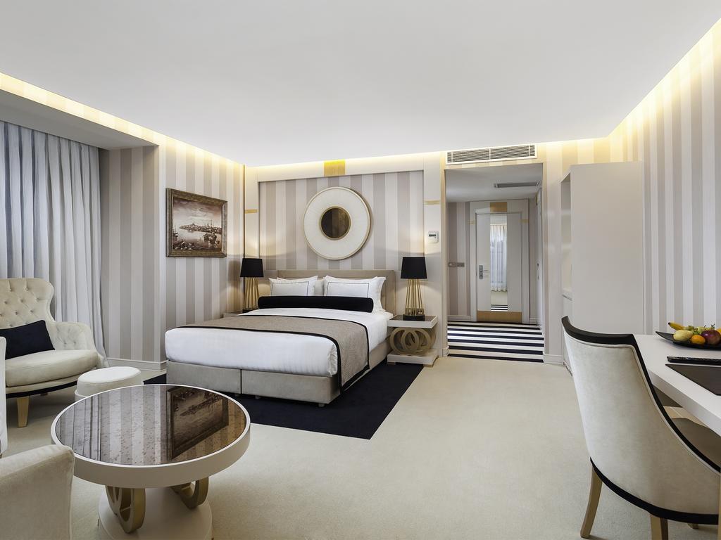 Отель Ramada & Sisli 4*