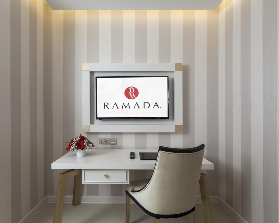 Отель Ramada & Sisli 4*