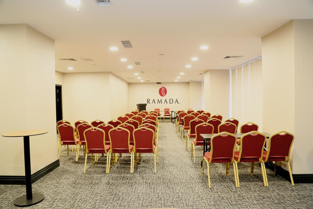 Hotel Ramada & Sisli 4*